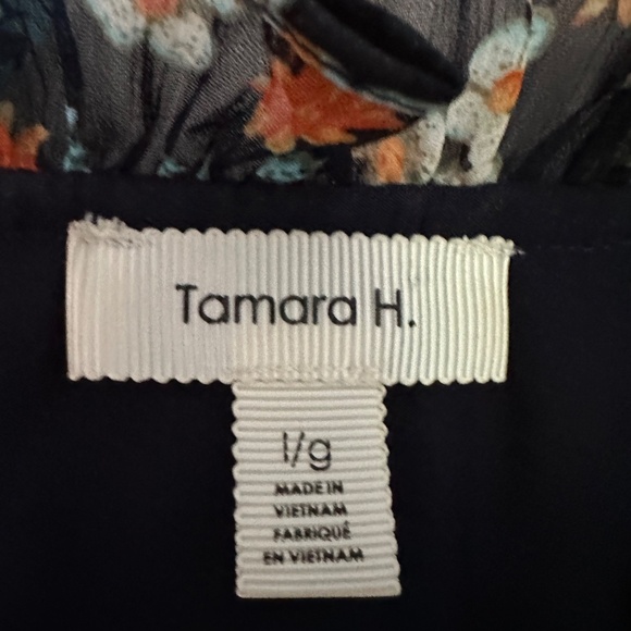 Tamara Henriques Boho Floral Sleeveless Blouse - Picture 2 of 5